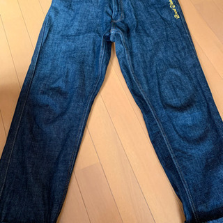 刺繍デニム　価格交渉ありの画像