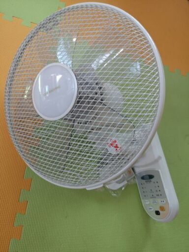 壁掛け 扇風機 リモコン未使用　ZEPEAL