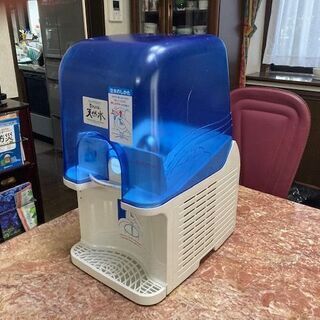 サントリー天然水サーバー