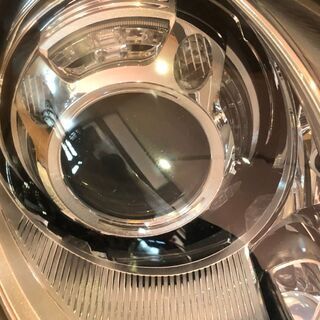 ① ポルシェ 970パナメーラ 純正OEM？ ヘッドライト 右側