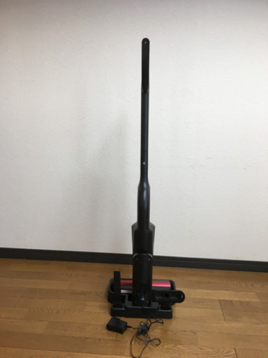 東芝TOSHIBA 2018年製 ワイヤレス掃除機 VC-WL100