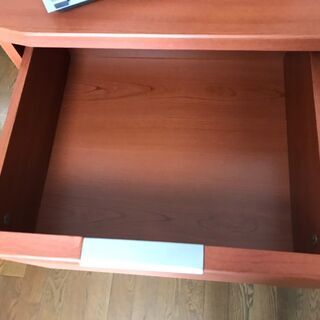 アンティーク調 4段 チェスト 天然木 箪笥 タンス 衣類収納 北欧