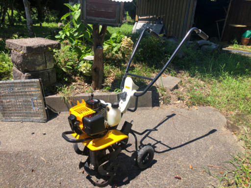 小型耕運機