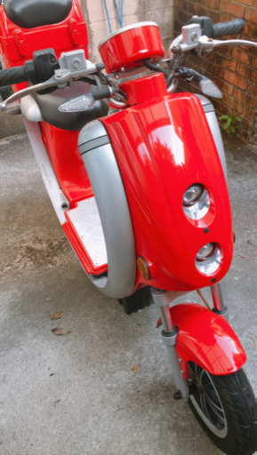 (お取り引き決定)電動バイク　スカルピーナ