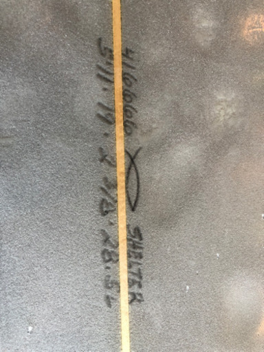 値下げしました！　サーフボード使用2回　アルメリック　ボンザー　シェルター　5'11  19  2 3/8   28.5L フィン　ボードケース付き