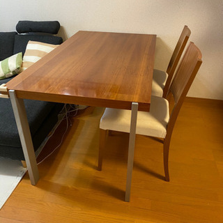 BoConcept(ボーコンセプト)ダイニングテーブルと椅子のセット