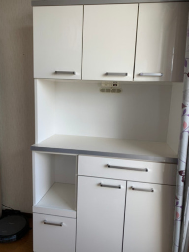 早い者勝ち　食器棚　人気