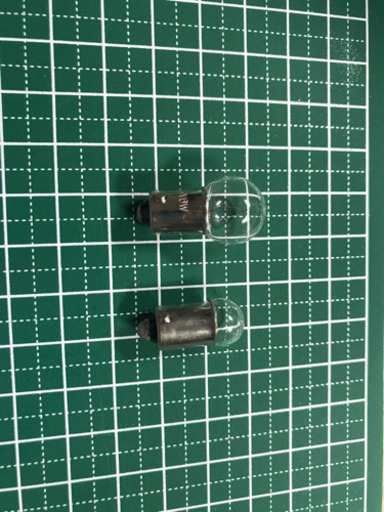 [新品] 12V 24V 角マーカー用 BA9S 電球色 LED球 100個セット