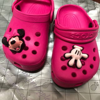 中古　ベビー　クロックス　ディズニー　飾り付き　ピンク　14cm