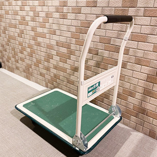 家庭用スチール台車の画像