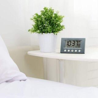 【新品】【全4色から選択】【日本全国郵送相談可】リズム時計 目覚まし時計 電波時計 温度計・湿度計付きの画像