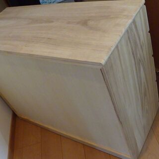 桐タンス クローゼットチェスト100幅4段 隠しキャスター付 国産品★和ダンス クローゼット 天然木 着物収納 着物用   着物入れ 整理タンス 衣装タンス の画像