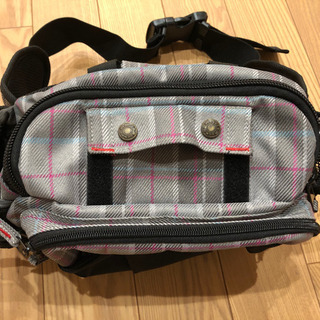 Water Rocks ウエストバッグの画像