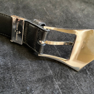  Vivian Westwood ヴィヴィアン・ウエストウッドの牛革ベルトの画像