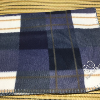 ノーブランドブランケット  70cm×140cm