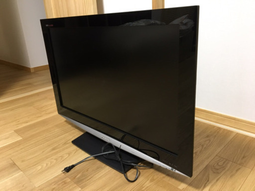 液晶テレビ　37型
