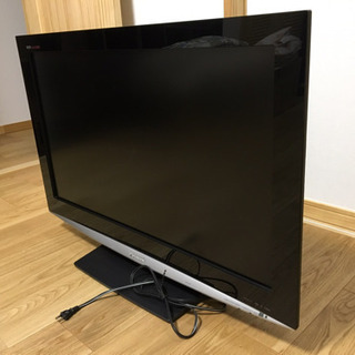 液晶テレビ　37型