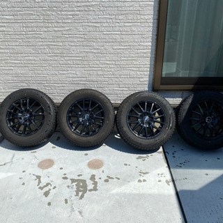 エスクァイア　195/65/15 スタッドレス　VRX2 ノア、ヴォクシーなどに