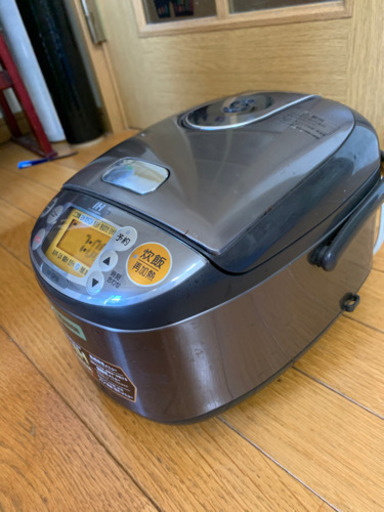 ZOJIRUSHI NP-GF05 炊飯器 象印 IH3合炊き