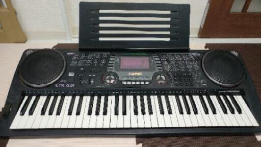 CASIO　キーボード　CTX-631