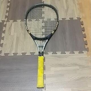 YONEX HEAD (いろんな種類)の硬式テニスラケットお売りしますの画像