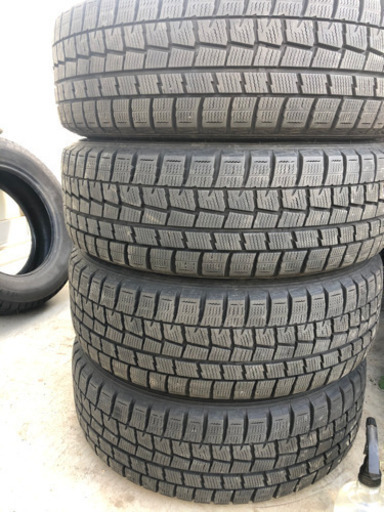 16インチ社外ホイールバリ山タイヤ付き❣️コンパクトカーに