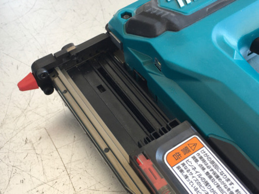 美品！マキタ 充電式ピンタッカ◇18V◇6.0Ah◇コードレス◇PT353DRG