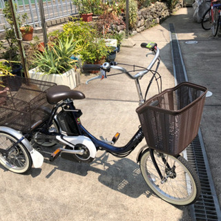 YAMAHA 電動三輪車