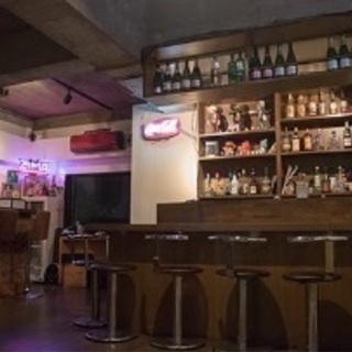 BARアルバイト募集！全額日払い可/髪色ネイル自由の画像