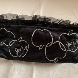 新品・未使用　ジルスチュアートのメイクポーチ