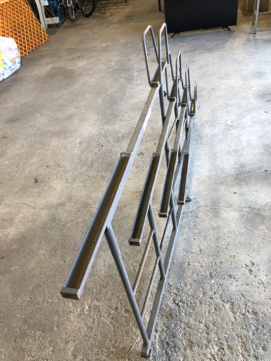 ミヤタ製　4段自転車ラック