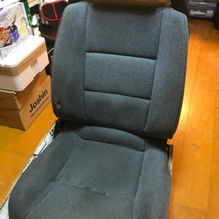 R31スカイライン　後期　運転席　マルチハイサポートシート