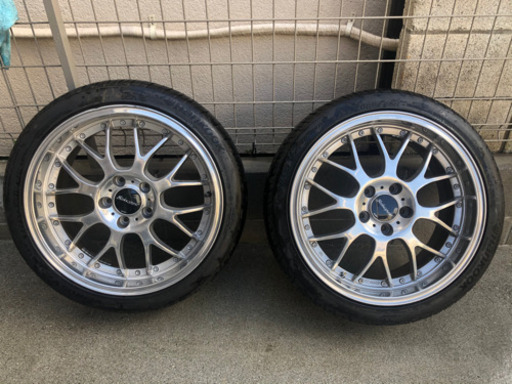 発送可 18インチ　8.5j +48 pcd114.3 5穴　タイヤバリ溝