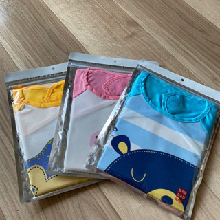 【新品】お食事用エプロン　1〜3歳用の画像