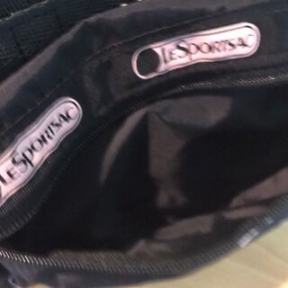 レスポートサック LeSportsac 定番のブラック 黒 男女兼用 ショルダーバッグ 未使用品の画像