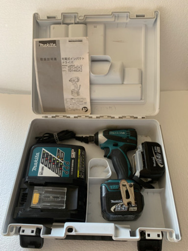 マキタ 充電式インパクトドライバー　TD134DX2 14.4v