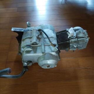 ホンダカブ50エンジンの画像