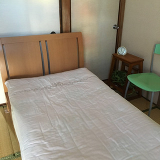 ベッド