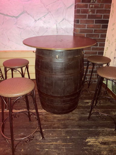 ウィスキー樽テーブル(4個あります)