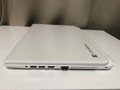 【webカメラ・15.6インチディスプレイ搭載の薄型ノート】TOSHIBA dynabook T45 Celeron 2957U メモ