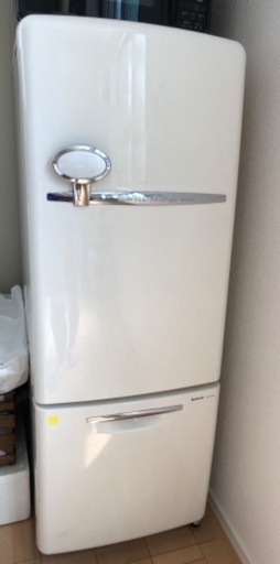 冷蔵庫　will FRIDGE mini NR B16RA-W