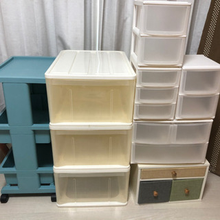 衣装ケース