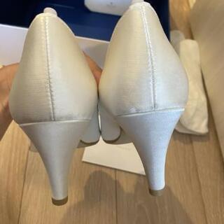 ウエディングシューズ　ハイヒール　ベニルの画像