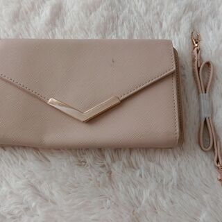 0円：しまむらで購入の財布