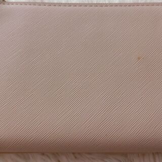 0円：しまむらで購入の財布の画像