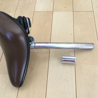 ★中古★Panasonic自転車テールアップサドル＋シートポスト★直接受渡限定(東京都千代田区又は中央区)　の画像