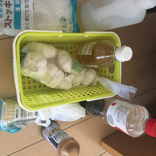 取引中　無料　ニンニク　調味料など