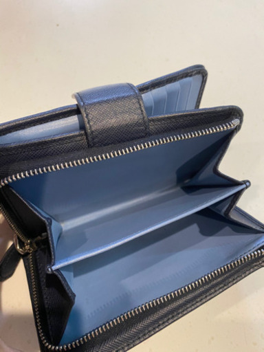 PRADA サフィアーノ 二つ折り財布