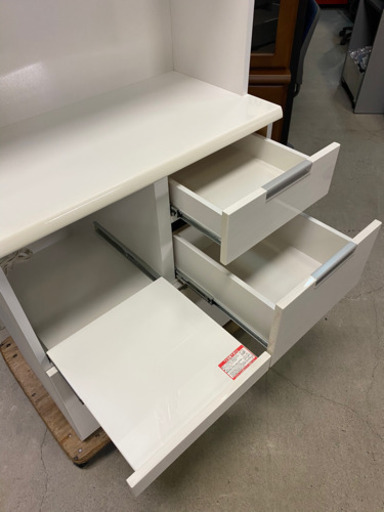 売れ筋商品！ニトリ キッチンボード DAHLIA 80KB-WH 配送致します！