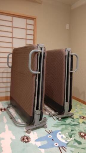 折り畳み式シングルベッド